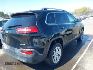 2018 Jeep Cherokee Latitude Plus with VIN 1C4PJMLBXJD585518, listed as a IAAI auction lot 41881215 with 66,182 mi miles and . Bid and sale history available at DreamBid. Image 4.