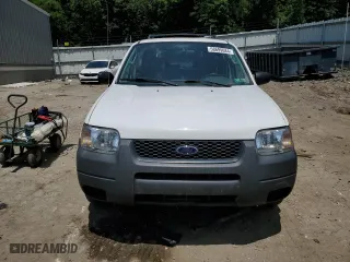 2003 Ford Escape XLS Popular with VIN 1FMYU92163KC43110, listed as a Copart auction lot 58699684 with 66,450 mi miles and Salvage Title. Bid and sale history available at carsss.com. Image 5.