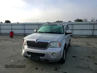 2003 Lincoln Navigator Luxury with VIN 5LMFU28R03LJ41143, listed as a Copart auction lot 49954945 with 79,339 mi miles and Salvage title. Bid and sale history available at DreamBid. Image 11.