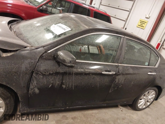 2014 Honda Accord EX-L with VIN 1HGCR2F84EA172143, listed as a IAAI auction lot 41801684 with 180,241 mi miles and . Bid and sale history available at carsss.com. Image 15.
