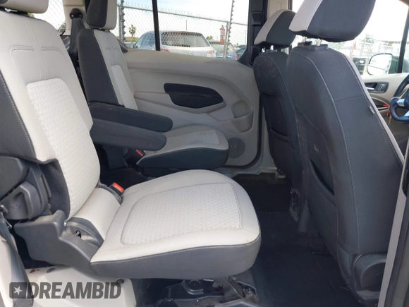 2022 Ford Transit Connect XLT z VIN NM0GS9F28N1524209, wystawiony jako IAAI lot #41978549 z przebiegiem 95 115 mil mil oraz . Historia ofert i sprzedaży dostępna na DreamBid. Obrazek 8.