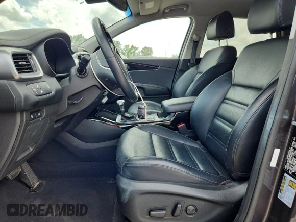2019 Kia Sorento EX with VIN 5XYPH4A52KG461755, listed as a Copart auction lot 60148425 with 89,802 mi miles and Salvage title. Bid and sale history available at DreamBid. Image 7.