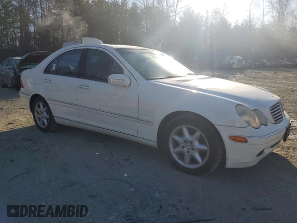 2004 Mercedes-Benz C 240 with VIN WDBRF81J44F502877, listed as a Copart auction lot 44931635 with 147,778 mi miles and Salvage title. Bid and sale history available at DreamBid. Image 4.
