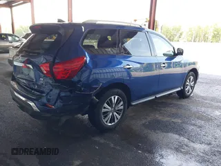 2020 Nissan Pathfinder SL with VIN 5N1DR2CM5LC605535, listed as a IAAI auction lot 42441200 with 88,737 mi miles and . Bid and sale history available at DreamBid. Image 4.