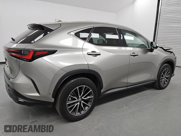 2024 Lexus NX 350h Luxury z VIN 2T2HKCEZ1RC028250, wystawiony jako Copart lot #43834705 z przebiegiem 13 569 mil mil oraz Czysty tytuł • Clean title. Historia ofert i sprzedaży dostępna na DreamBid. Obrazek 3.