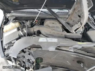 2003 Chevrolet Tahoe LS with VIN 1GNEC13V53R318763, listed as a Copart auction lot 42812695 with 0 mi miles and Salvage Title. Bid and sale history available at carsss.com. Image 11.