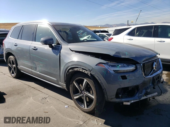 2021 Volvo XC90 Momentum with VIN YV4102PK8M1704922, listed as a Copart auction lot 78708704 with 43,750 mi miles and Salvage Title. Bid and sale history available at carsss.com. Image 4.