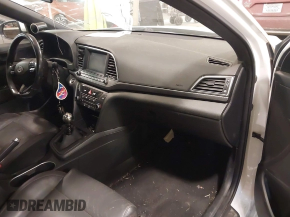 2018 Hyundai Elantra Sport с VIN KMHD04LB9JU505885, выставлен на аукционе IAAI как лот 41350693 с пробегом 155 153 миль миль и . История ставок и продаж доступна на DreamBid. Изображение 5.