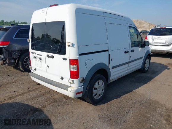 2010 Ford Transit Connect XLT z VIN NM0LS7DN9AT004230, wystawiony jako IAAI lot #42655333 z przebiegiem 123 774 mil mil oraz . Historia ofert i sprzedaży dostępna na DreamBid. Obrazek 4.