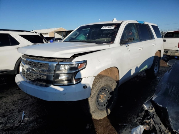 2018 Chevrolet Tahoe Commercial with VIN 1GNSKFEC0JR126193, listed as a Copart auction lot 43215045 with 33,896 mi miles and Clean Title. Bid and sale history available at carsss.com. Image 1.
