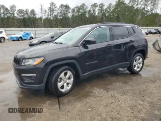 2019 Jeep Compass Altitude with VIN 3C4NJCBB8KT772853, listed as a Copart auction lot 87075124 with 91,746 mi miles and Salvage Title. Bid and sale history available at carsss.com. Image 1.