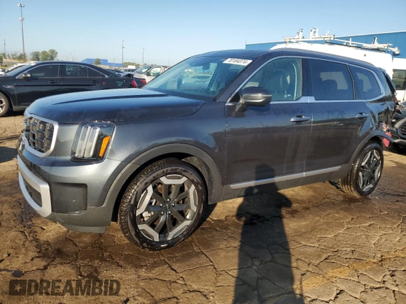 2024 Kia Telluride S with VIN 5XYP6DGC4RG455493, listed as a Copart auction lot 70184074 with 4,067 mi miles and Salvage title. Bid and sale history available at DreamBid. Image 1.