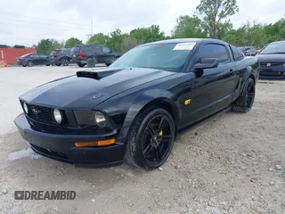 2007 Ford Mustang GT Deluxe with VIN 1ZVFT82HX75212885, listed as a IAAI auction lot 41451483 with 158,566 mi miles. Bid and sale history available at carsss.com. Image 17.
