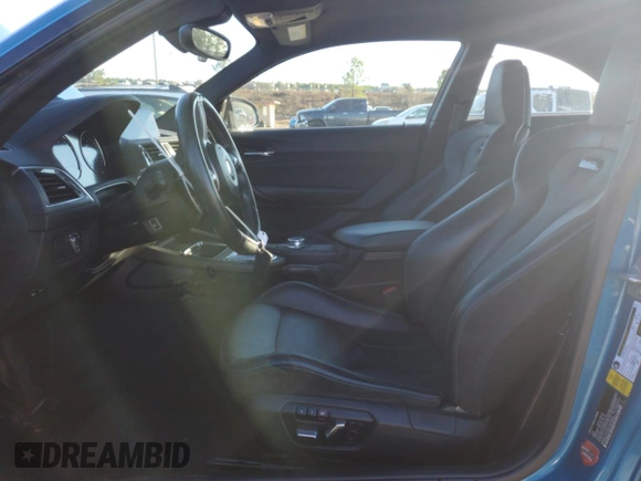 2019 BMW M2 Competition with VIN WBS2U7C52K7D01646, listed as a Copart auction lot 43097434 with 26,312 mi miles. Bid and sale history available at carsss.com. Image 7.