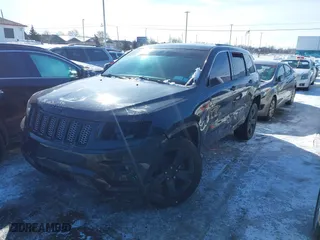 2015 Jeep Grand Cherokee Altitude with VIN 1C4RJFAG6FC724592, listed as a IAAI auction lot 41525448 with 173,306 mi miles. Bid and sale history available at carsss.com. Image 18.