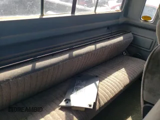 1991 Ford F-250 с VIN 1FTHX26GXMKA33256, выставлен на аукционе Copart как лот 59715565 с пробегом 93 443 миль миль и Чистый • Clean title. История ставок и продаж доступна на DreamBid. Изображение 10.