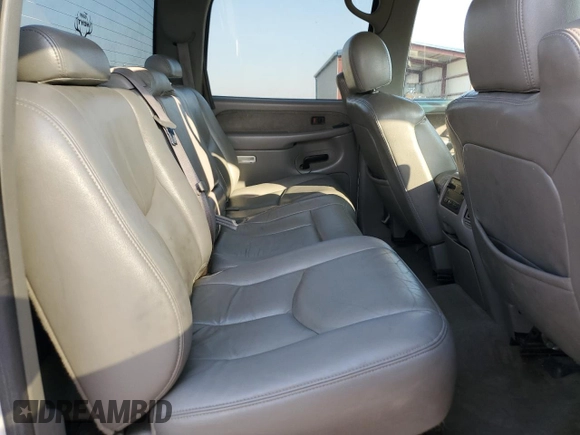 2003 GMC Sierra 1500HD SLT z VIN 1GTGK13U53F217669, wystawiony jako Copart lot #74547254 z przebiegiem 204 966 mil mil oraz Czysty tytuł • Clean title. Historia ofert i sprzedaży dostępna na DreamBid. Obrazek 11.