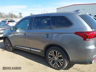2017 Mitsubishi Outlander SE with VIN JA4AD3A36HZ059932, listed as a IAAI auction lot 41331576 with 125,419 mi miles. Bid and sale history available at carsss.com. Image 15.