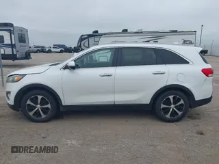2017 Kia Sorento EX with VIN 5XYPH4A54HG307072, listed as a IAAI auction lot 42381045 with 231,533 mi miles and . Bid and sale history available at DreamBid. Image 14.
