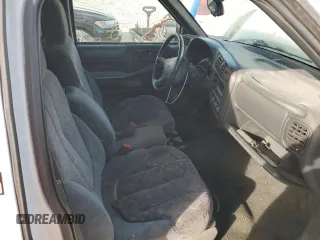 1998 GMC Sonoma SLS with VIN 1GTCS14W3W8516021, listed as a Copart auction lot 47306485 with 102,709 mi miles and Salvage Title. Bid and sale history available at carsss.com. Image 10.