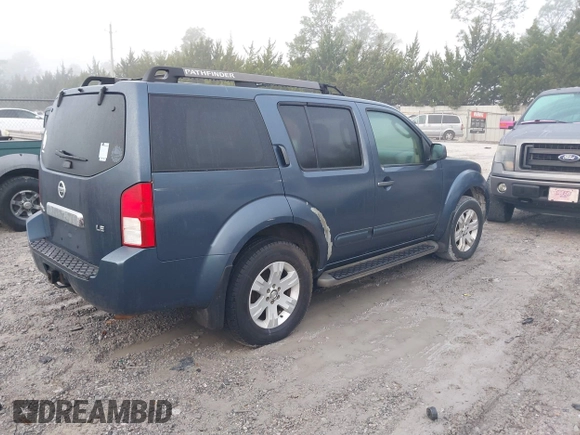 2005 Nissan Pathfinder SE with VIN 5N1AR18U95C726349, listed as a IAAI auction lot 41842285 with 251,500 mi miles. Bid and sale history available at carsss.com. Image 4.