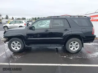 2005 Toyota 4Runner SR5 with VIN JTEBU14R950077268, listed as a IAAI auction lot 41588206 with 188,870 mi miles. Bid and sale history available at carsss.com. Image 15.