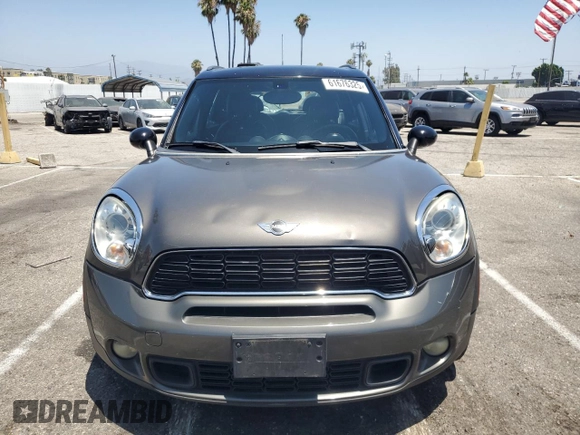 2012 MINI Countryman S с VIN WMWZC3C52CWL82215, выставлен на аукционе Copart как лот 61676325 с пробегом 131 260 миль миль и Чистый • Clean title. История ставок и продаж доступна на DreamBid. Изображение 5.