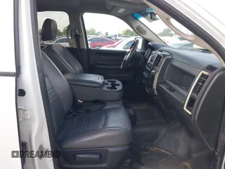 2015 Ram 2500 Tradesman z VIN 3C6TR4CT4FG556775, wystawiony jako IAAI lot #42531595 z przebiegiem 109 195 mil mil oraz . Historia ofert i sprzedaży dostępna na DreamBid. Obrazek 5.