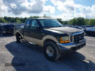 2000 Ford F-250 XL with VIN 1FTNX21L2YED40884, listed as a IAAI auction lot 42236268 with 268,112 mi miles and . Bid and sale history available at DreamBid. Image 1.