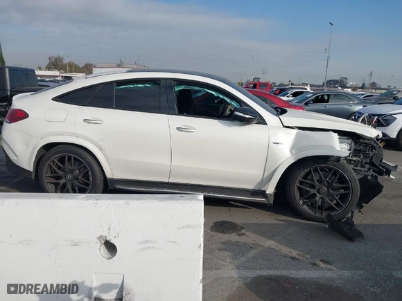 2022 Mercedes-Benz GLE with VIN 4JGFD6BB2NA795310, listed as a IAAI auction lot 41330853 with 35,335 mi miles. Bid and sale history available at carsss.com. Image 13.