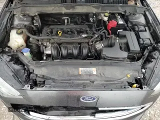 2017 Ford Fusion S with VIN 3FA6P0G70HR231524, listed as a Copart auction lot 80841025 with 106,547 mi miles and Salvage title. Bid and sale history available at DreamBid. Image 13.