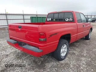 1997 Dodge 1500 with VIN 3B7HC13Z2VG833456, listed as a IAAI auction lot 41540151 with 151,156 mi miles and . Bid and sale history available at DreamBid. Image 4.