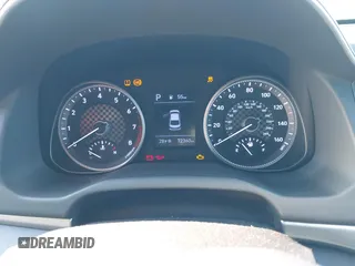 2020 Hyundai Elantra SEL z VIN 5NPD84LF6LH547993, wystawiony jako IAAI lot #41036804 z przebiegiem 72 360 mil mil oraz . Historia ofert i sprzedaży dostępna na DreamBid. Obrazek 7.