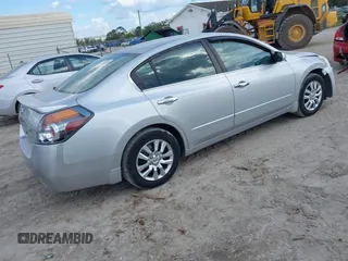 2012 Nissan Altima S z VIN 1N4AL2AP5CC189238, wystawiony jako IAAI lot #41686213 z przebiegiem 101 970 mil mil oraz . Historia ofert i sprzedaży dostępna na DreamBid. Obrazek 4.
