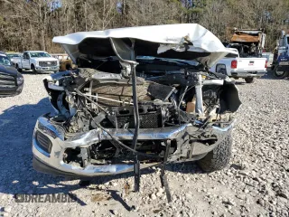 2022 Ram 2500 Tradesman with VIN 3C6UR4HJ1NG180112, listed as a Copart auction lot 43023515 with 146,973 mi miles and Salvage title. Bid and sale history available at DreamBid. Image 5.