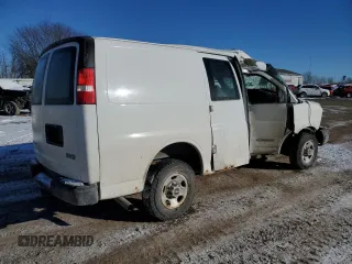 2004 GMC Savana Cargo Van with VIN 1GTGG25V641201119, listed as a Copart auction lot 41638185 with 142,757 mi miles and Clean Title. Bid and sale history available at carsss.com. Image 3.