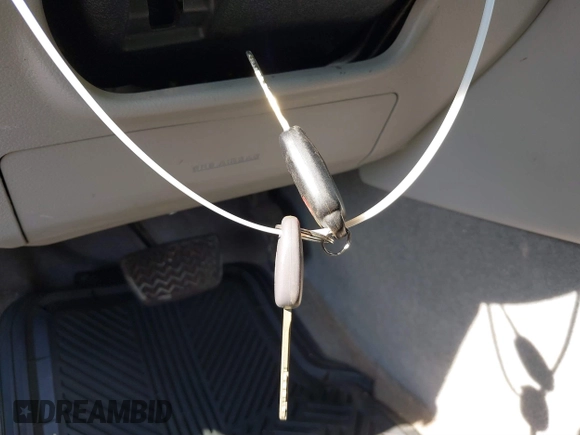 2017 Toyota Camry XLE z VIN 4T1BF1FK0HU391480, wystawiony jako IAAI lot #41775274 z przebiegiem 138 304 mil mil oraz . Historia ofert i sprzedaży dostępna na DreamBid. Obrazek 11.