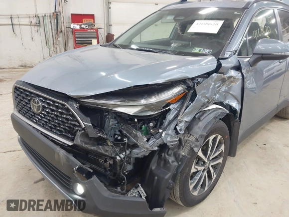 2024 Toyota Corolla Cross XLE with VIN 7MUDAABG4RV119068, listed as a IAAI auction lot 42600620 with 3,817 mi miles and . Bid and sale history available at DreamBid. Image 6.