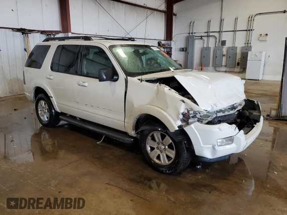 2010 Ford Explorer XLT with VIN 1FMEU7DE9AUA57991, listed as a Copart auction lot 57823435 with Not provided miles and Salvage title. Bid and sale history available at DreamBid. Image 4.
