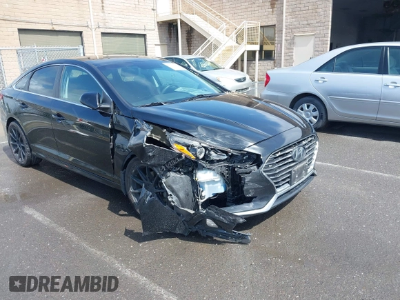 2019 Hyundai Sonata SE with VIN 5NPE24AF7KH783768, listed as a IAAI auction lot 41939133 with 113,105 mi miles and . Bid and sale history available at carsss.com. Image 6.
