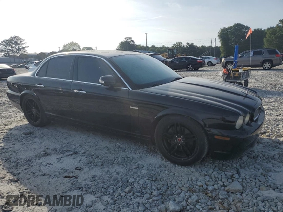 2008 Jaguar XJ 8 with VIN SAJWA71B48SH22222, listed as a Copart auction lot 54749725 with Not Provided miles and Clean Title. Bid and sale history available at DreamBid. Image 4.