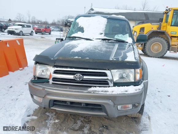 2000 Toyota 4Runner Limited with VIN JT3HN87R9Y0272795, listed as a IAAI auction lot 41370767 with 234,892 mi miles. Bid and sale history available at carsss.com. Image 13.