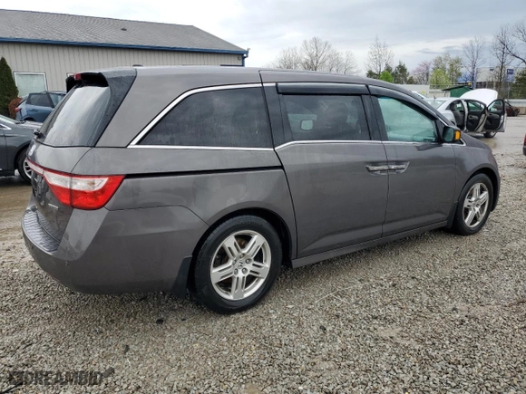 2013 Honda Odyssey Touring with VIN 5FNRL5H97DB058225, listed as a Copart auction lot 51679275 with 150,755 mi miles and Salvage Title. Bid and sale history available at carsss.com. Image 3.