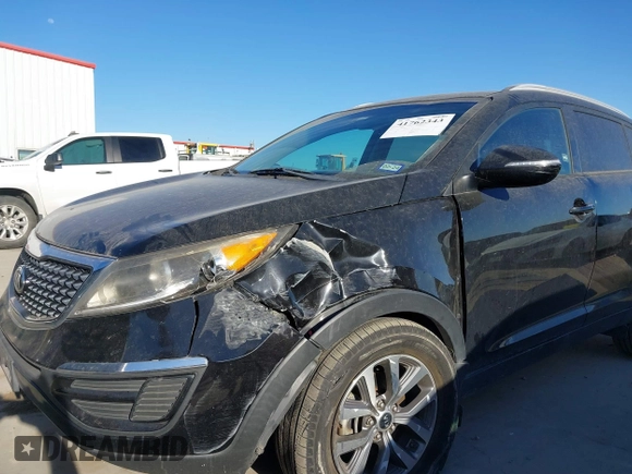 2014 Kia Sportage LX with VIN KNDPB3AC1E7656967, listed as a IAAI auction lot 41762343 with 139,040 mi miles and . Bid and sale history available at carsss.com. Image 6.