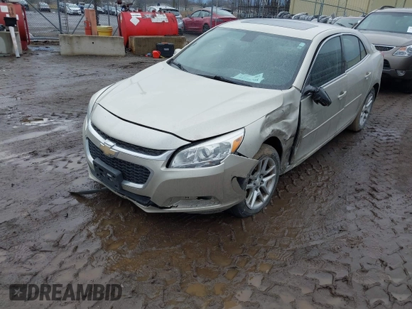2015 Chevrolet Malibu LT with VIN 1G11C5SL5FF215601, listed as a IAAI auction lot 41716708 with 152,802 mi miles and . Bid and sale history available at DreamBid. Image 2.