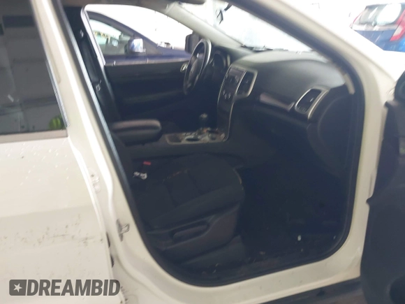 2011 Jeep Grand Cherokee Laredo with VIN 1J4RR4GG2BC511244, listed as a IAAI auction lot 42759855 with 269,220 mi miles and . Bid and sale history available at DreamBid. Image 5.
