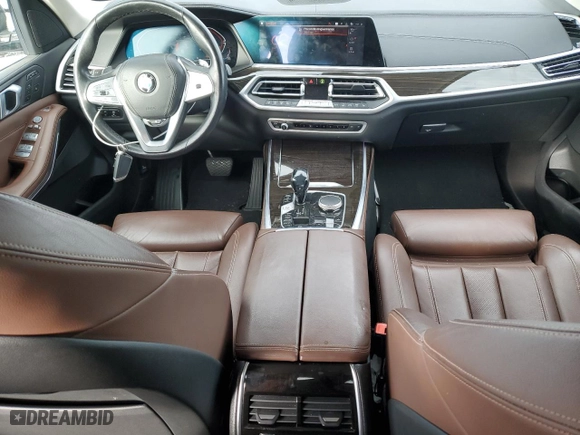 2021 BMW X7 xDrive40i with VIN 5UXCW2C03M9E87684, listed as a Copart auction lot 86046904 with 57,170 mi miles and Salvage Title. Bid and sale history available at carsss.com. Image 8.
