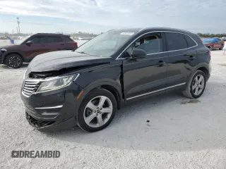 2018 Lincoln MKC Premiere with VIN 5LMCJ1C95JUL14840, listed as a Copart auction lot 88983955 with 112,798 mi miles and Non Repairable. Bid and sale history available at DreamBid. Image 1.