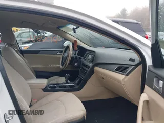 2015 Hyundai Sonata 2.4L SE with VIN 5NPE24AF6FH015561, listed as a IAAI auction lot 42156536 with 205,830 mi miles. Bid and sale history available at carsss.com. Image 5.