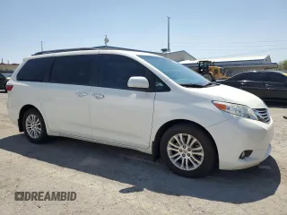 2017 Toyota Sienna XLE Auto Access Seat с VIN 5TDYZ3DC1HS860254, выставлен на аукционе Copart как лот 61962415 с пробегом 140 243 миль миль и Списание • Salvage title. История ставок и продаж доступна на DreamBid. Изображение 4.